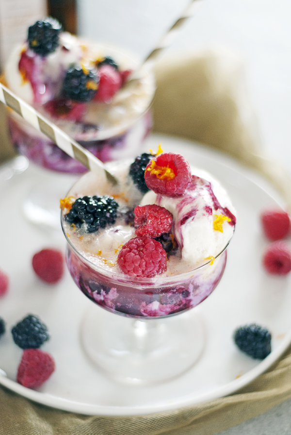 berry ice cream floats