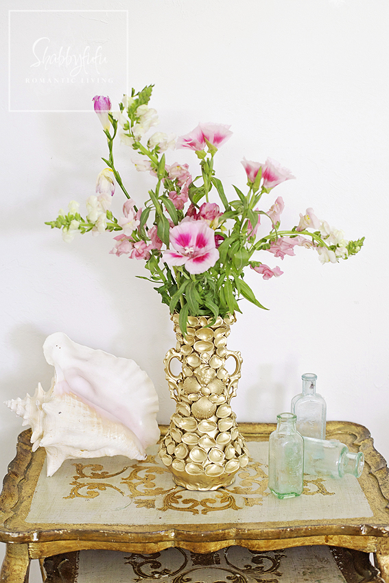 diy gold seashell vase