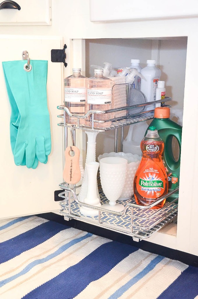 13 Under Sink Storage Ideas You'll Wish You Had Found Sooner