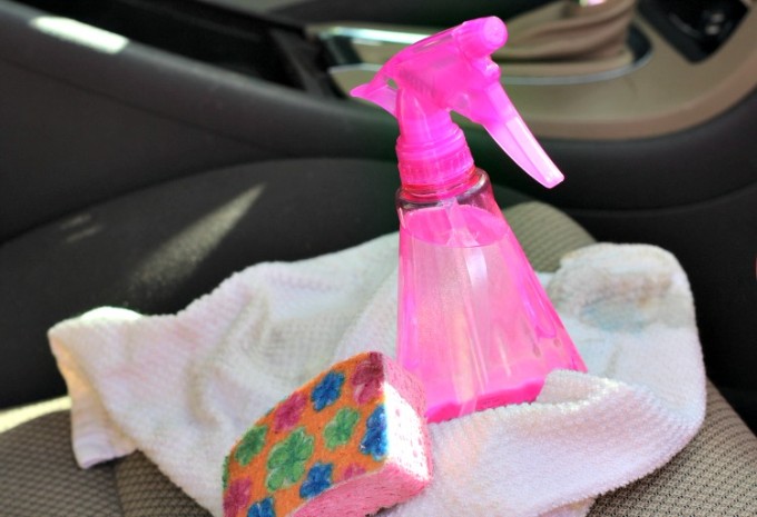 homemade upholstery cleaner