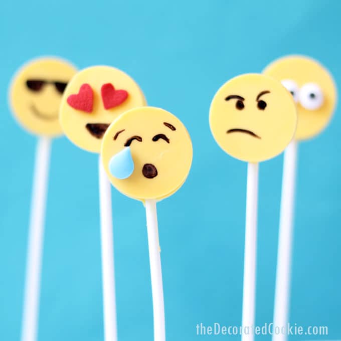 diy emoji candy pops