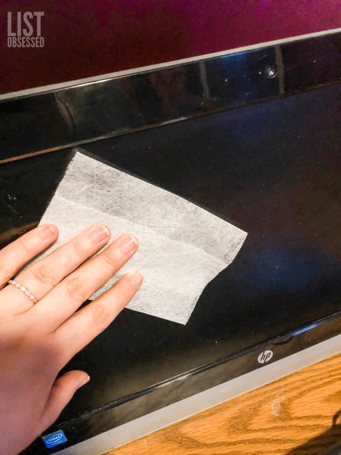 use dryer sheets to wipe electronics