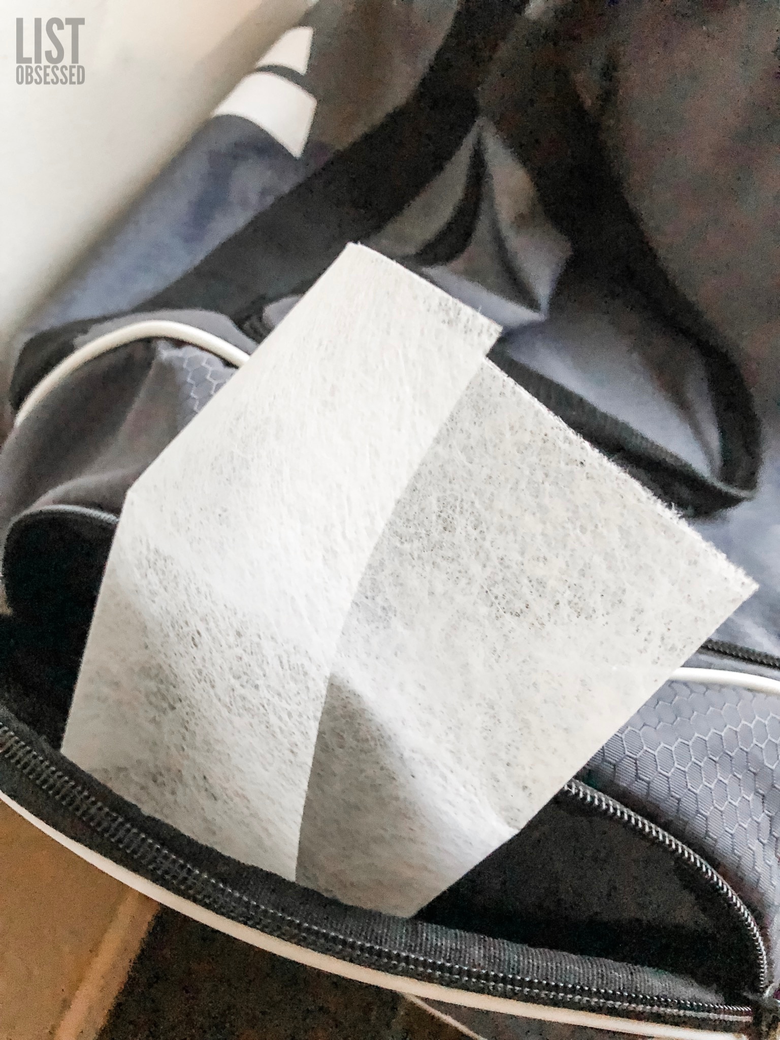 put dryer sheets in your gym bag