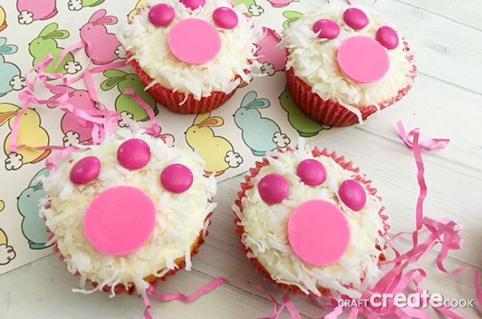 bunny print cupcakes by craft create cook